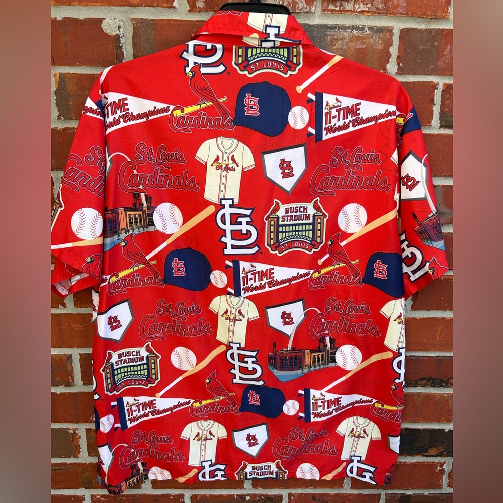 St. Louis Cardinals MLB Major League Baseball Short Sleeve Button Down Shirt - Picture 2 of 11